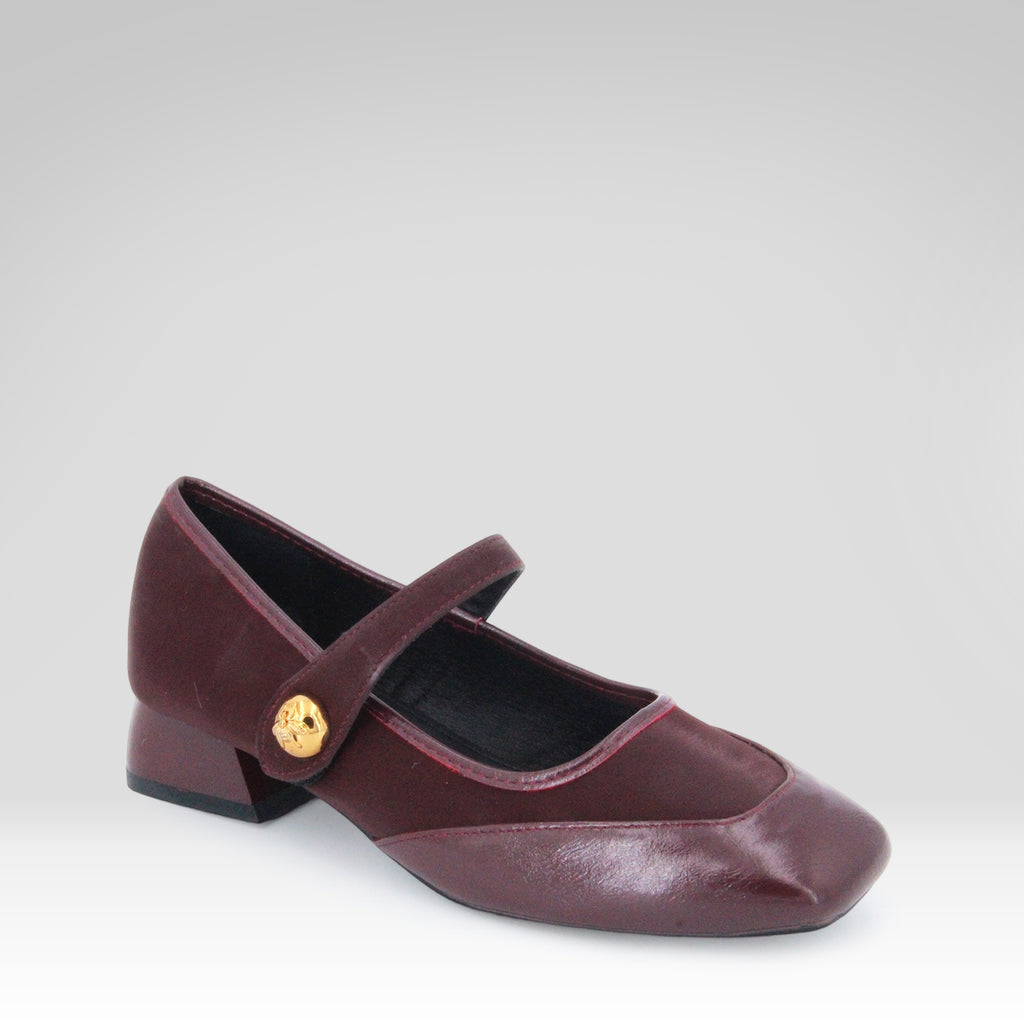 Retro And Gentle Little Leather Shoes