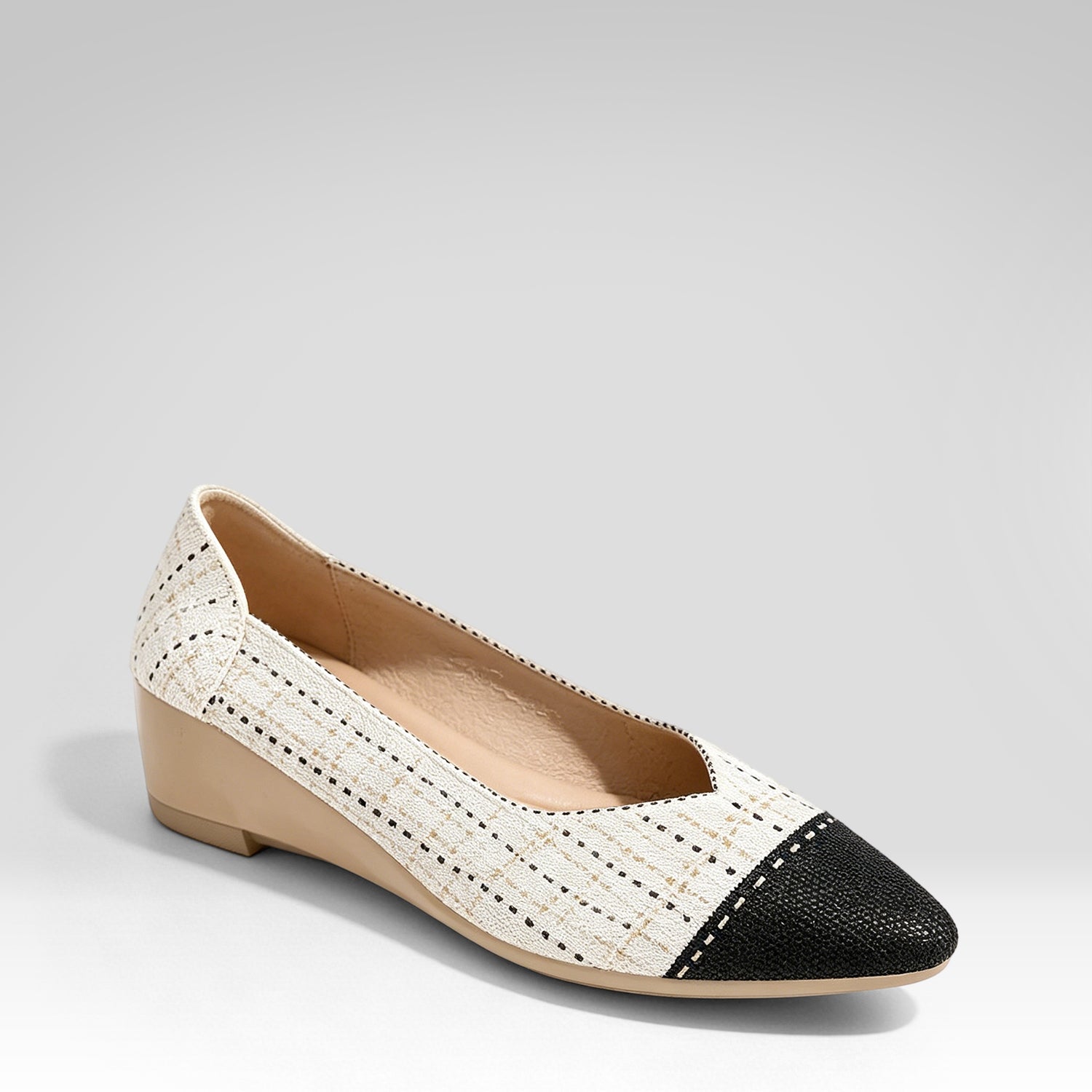 Stylish Color-blocked Flats