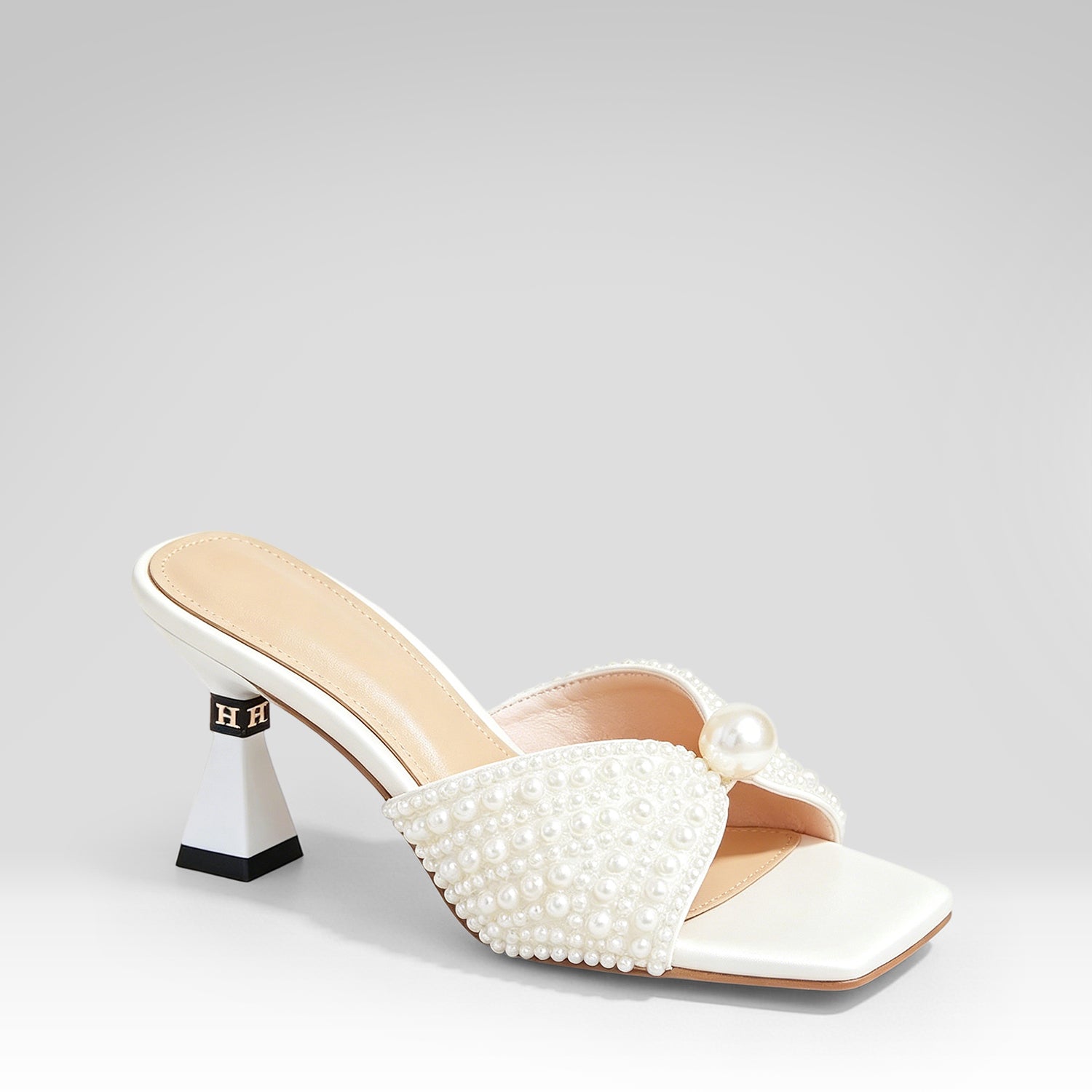 Pearl-embellished Slippers