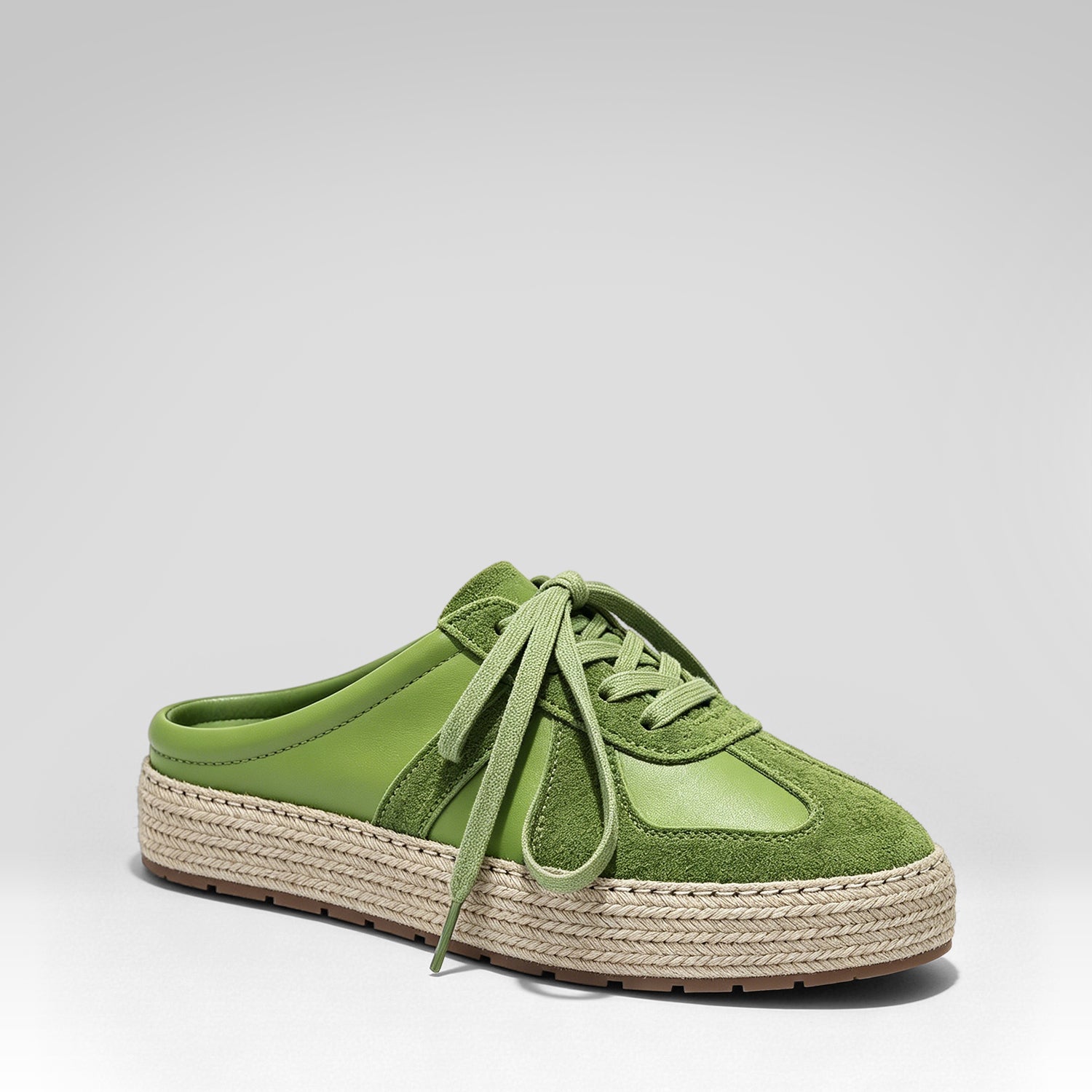 Youthful And Comfortable Slippers