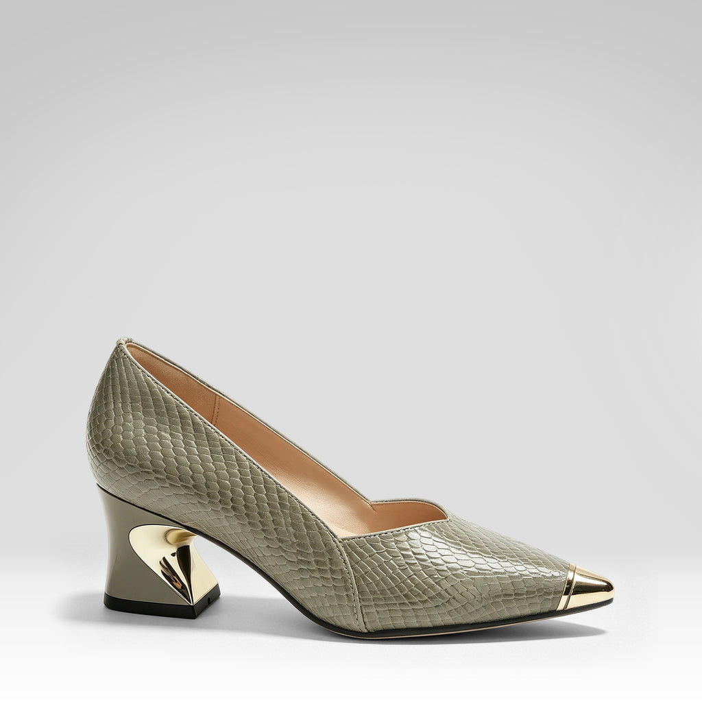 Pointed Snakeskin Flats