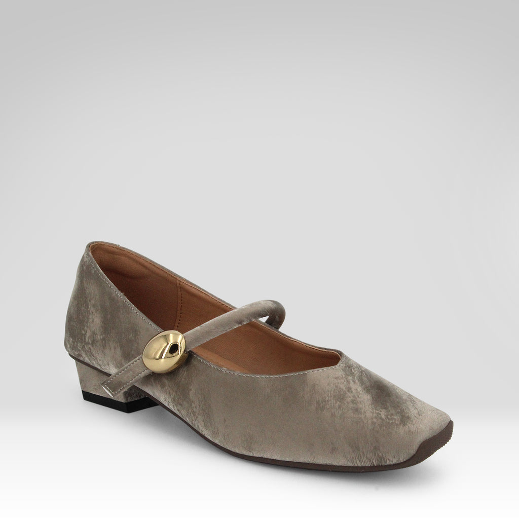 Square-toe Chunky Heeled Flats