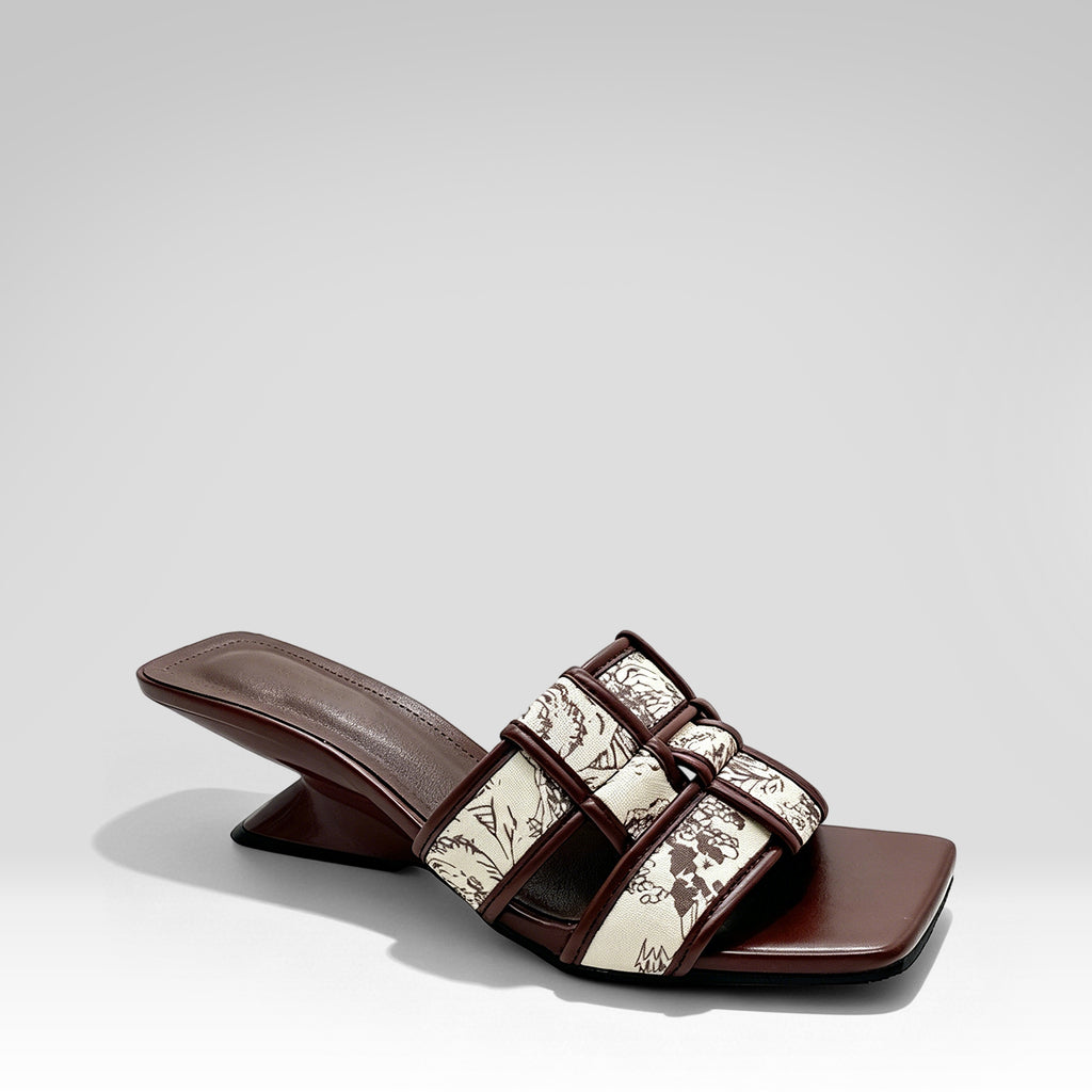 Irregularly Shaped Woven Slippers