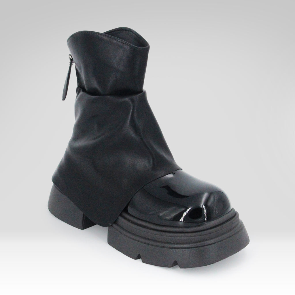 Retro Dr. Martens Boots